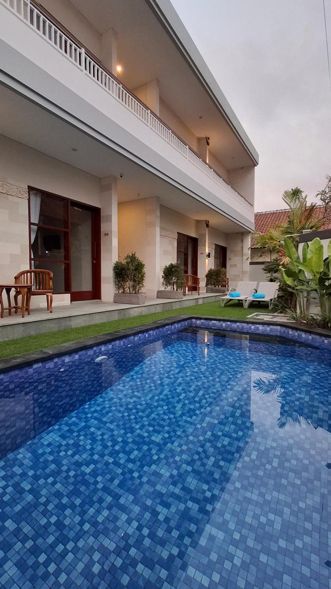 Kutus Bali Guesthouse Sanur  Exterior photo